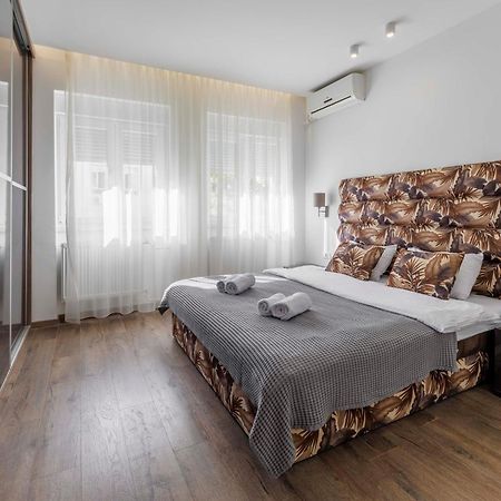 Silver Apartment Novi Sad Bagian luar foto